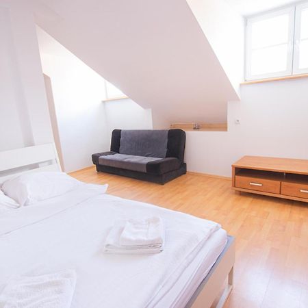 바르샤바 Podwale Str Large Flat In The Heart Of Old Town 아파트 외부 사진